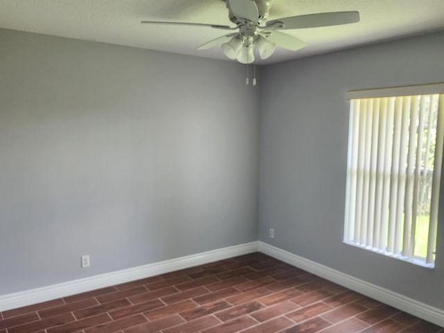 425 SW Mccomb Avenue, Port St. Lucie, FL 34953