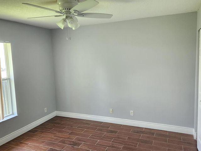 425 SW Mccomb Avenue, Port St. Lucie, FL 34953
