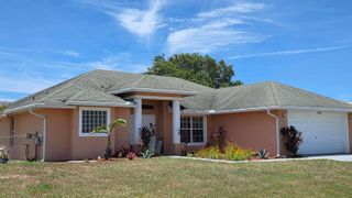 425 SW Mccomb Avenue, Port St. Lucie, FL 34953