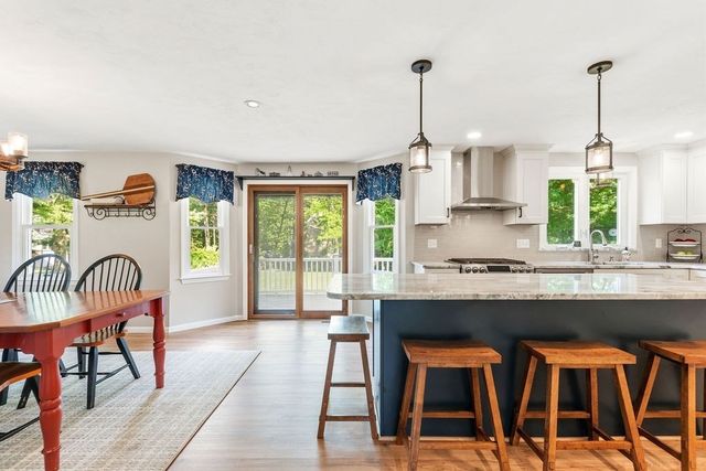 12 Talbot Dr, Norton, MA 02766