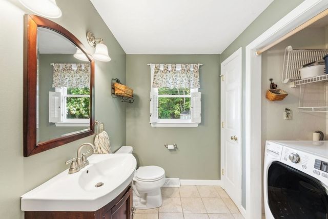 12 Talbot Dr, Norton, MA 02766