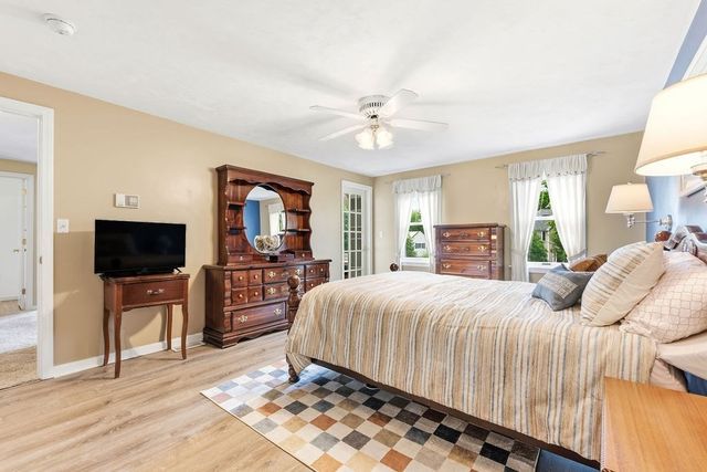 12 Talbot Dr, Norton, MA 02766