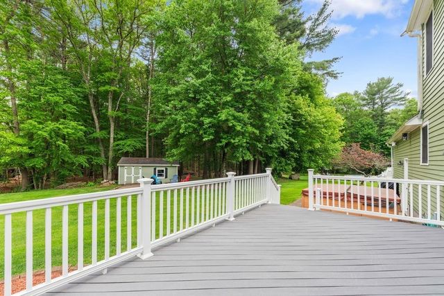 12 Talbot Dr, Norton, MA 02766