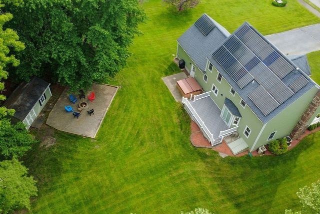 12 Talbot Dr, Norton, MA 02766
