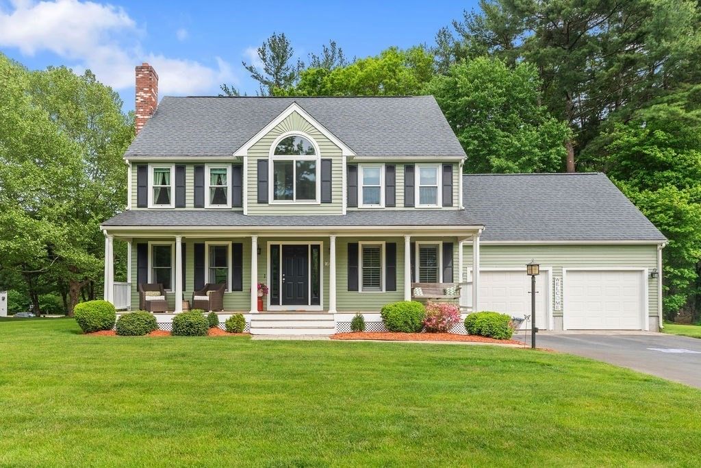 12 Talbot Dr, Norton, MA 02766