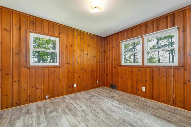 108 River Road, Bow, NH 03304