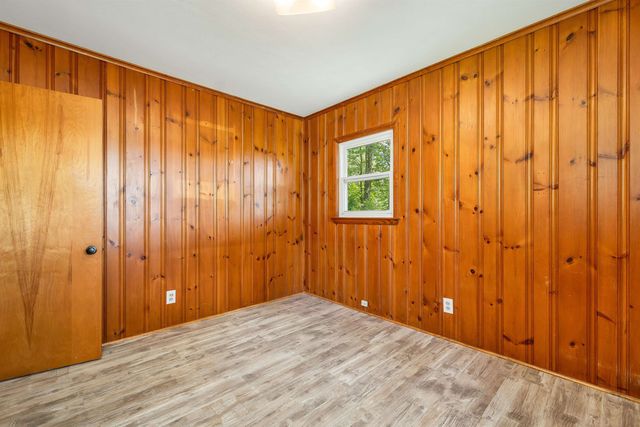 108 River Road, Bow, NH 03304