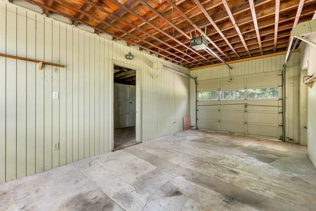 108 River Road, Bow, NH 03304