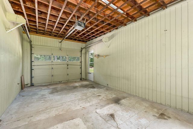 108 River Road, Bow, NH 03304