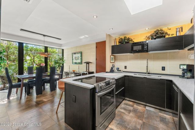 548 Old Oak Street, Melbourne, FL 32904