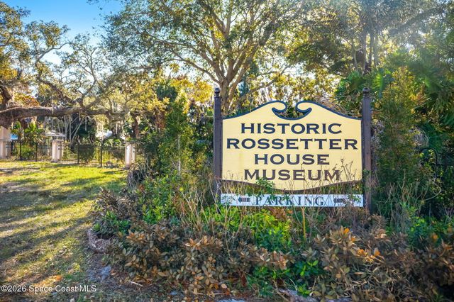 548 Old Oak Street, Melbourne, FL 32904