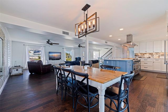 3901 14TH STREET NE, St Petersburg, FL 33703