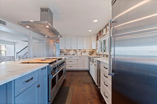 3901 14TH STREET NE, St Petersburg, FL 33703