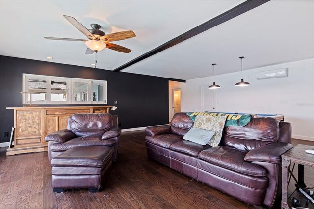 3901 14TH STREET NE, St Petersburg, FL 33703