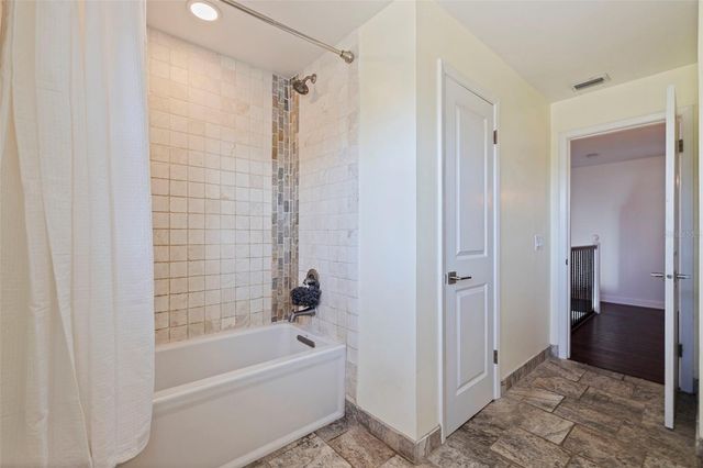 3901 14TH STREET NE, St Petersburg, FL 33703