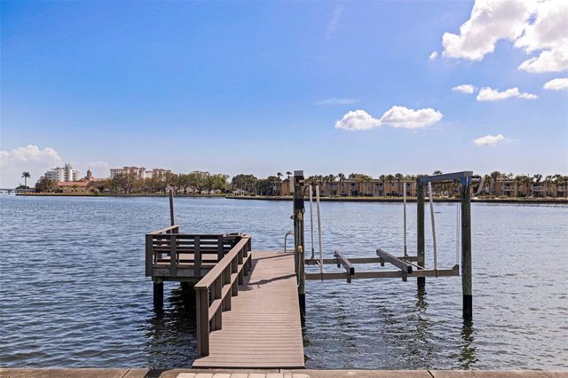 3901 14TH STREET NE, St Petersburg, FL 33703