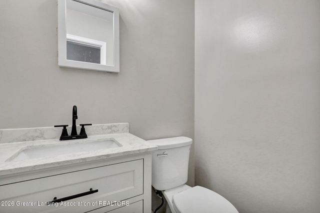 1325 Shaffer Court, Lansing, MI 48917