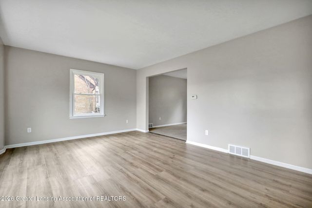 1325 Shaffer Court, Lansing, MI 48917