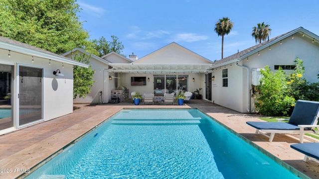 5321 E Earll Drive, Phoenix, AZ 85018