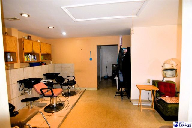 502 E Smith Street, Timmonsville, SC 29161