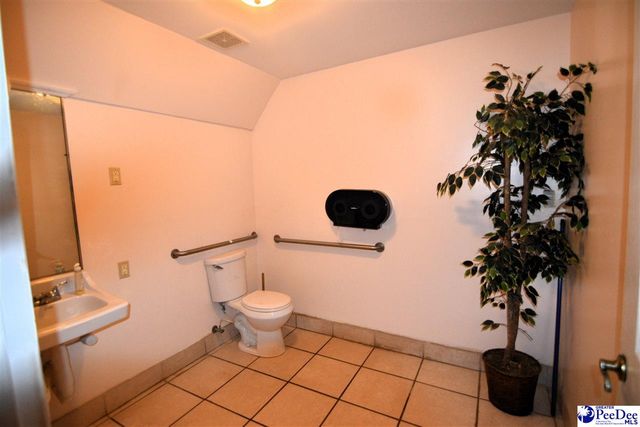 502 E Smith Street, Timmonsville, SC 29161