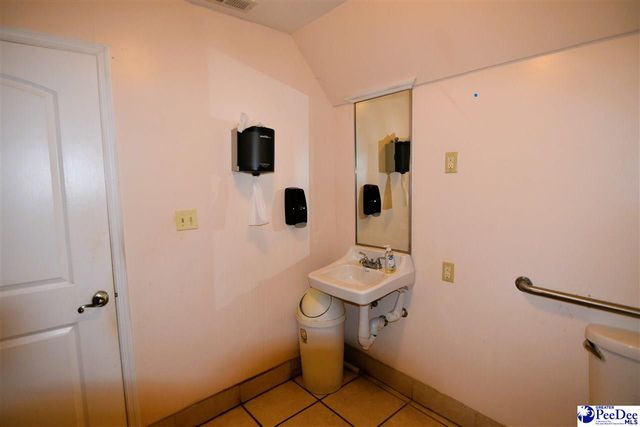 502 E Smith Street, Timmonsville, SC 29161