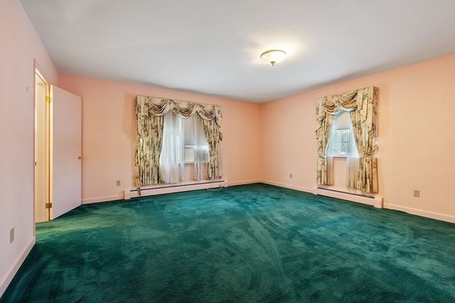 31 Locke Ave, Athol, MA 01331