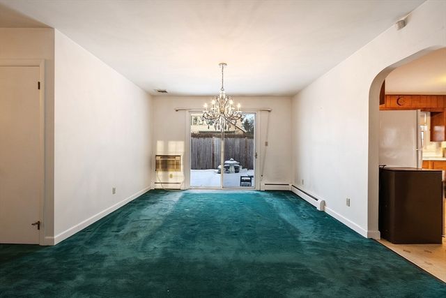 31 Locke Ave, Athol, MA 01331