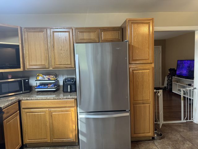 407 E 23rd St, Hopkinsville, KY 42240