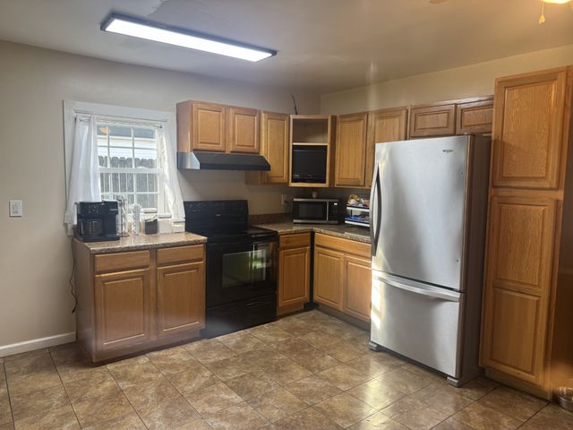 407 E 23rd St, Hopkinsville, KY 42240