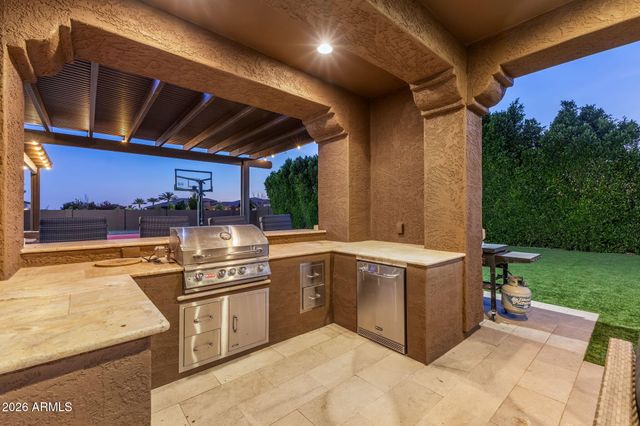 7580 W QUESTA Drive, Peoria, AZ 85383