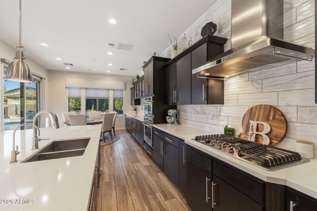 7580 W QUESTA Drive, Peoria, AZ 85383