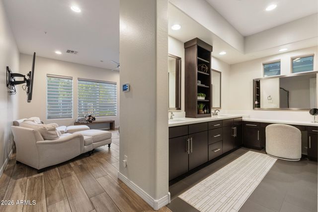 7580 W QUESTA Drive, Peoria, AZ 85383