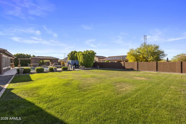 7580 W QUESTA Drive, Peoria, AZ 85383