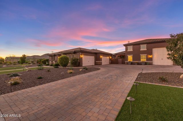 7580 W QUESTA Drive, Peoria, AZ 85383