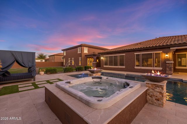 7580 W QUESTA Drive, Peoria, AZ 85383