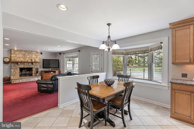 49 SARATOGA DR, West Windsor, NJ 08550