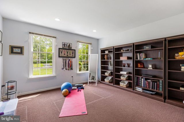 49 SARATOGA DR, West Windsor, NJ 08550