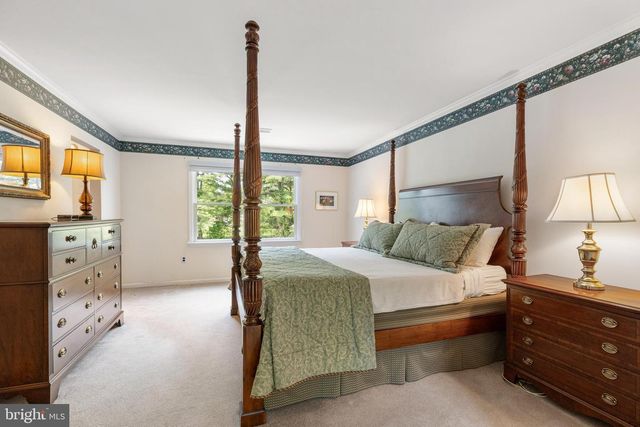 49 SARATOGA DR, West Windsor, NJ 08550