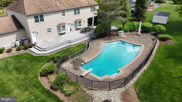 49 SARATOGA DR, West Windsor, NJ 08550