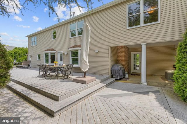 49 SARATOGA DR, West Windsor, NJ 08550