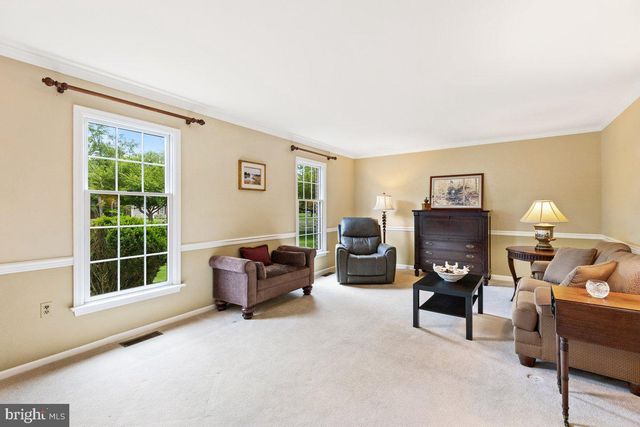 49 SARATOGA DR, West Windsor, NJ 08550