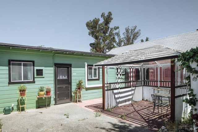 5215 Lakeville Hwy, Petaluma, CA 94954