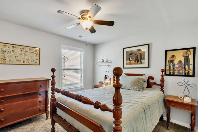 3713 Sweetbriar Ave, Murfreesboro, TN 37128