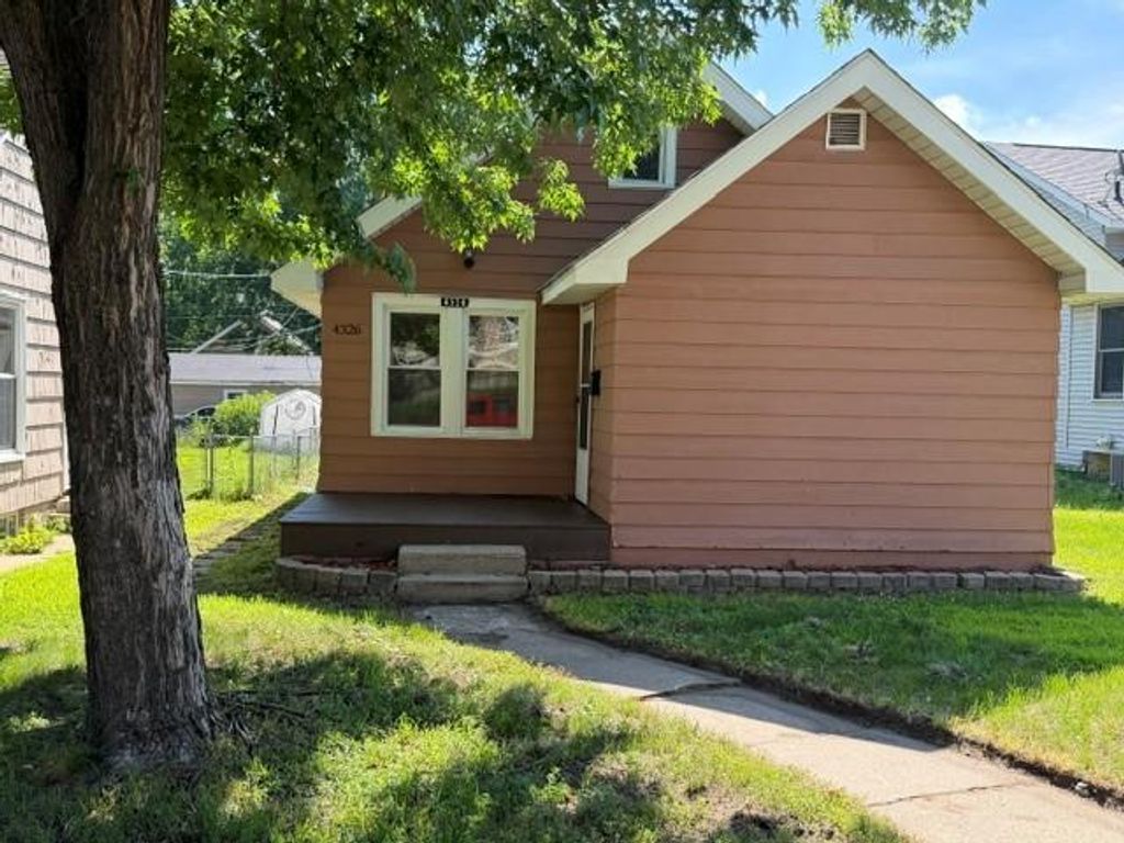 4326 Morgan Avenue N, Minneapolis, MN 55412