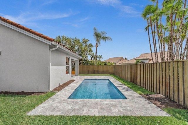 267 Eagleton Estates Boulevard, Palm Beach Gardens, FL 33418