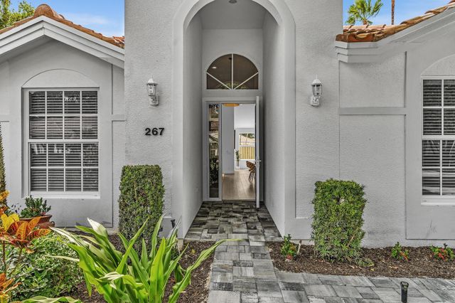 267 Eagleton Estates Boulevard, Palm Beach Gardens, FL 33418