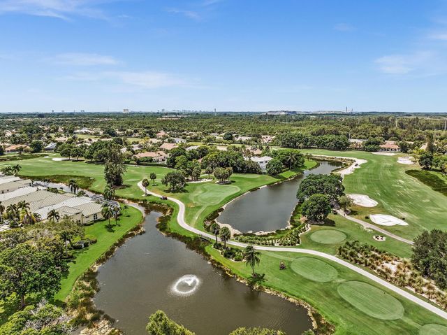 267 Eagleton Estates Boulevard, Palm Beach Gardens, FL 33418
