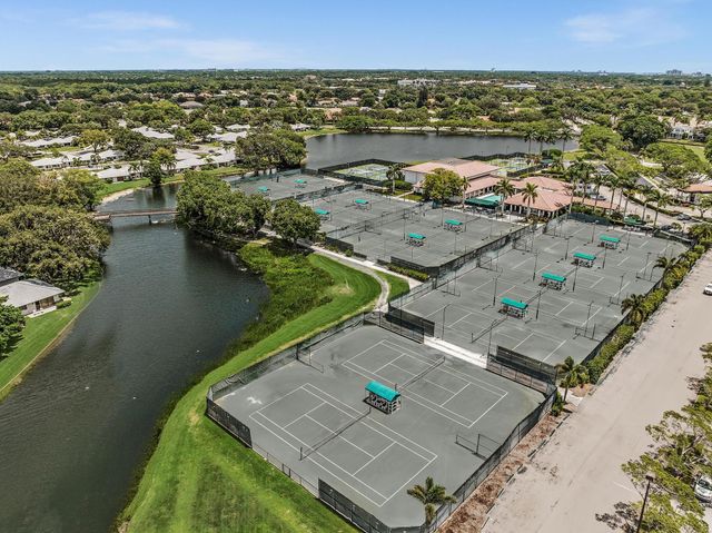 267 Eagleton Estates Boulevard, Palm Beach Gardens, FL 33418
