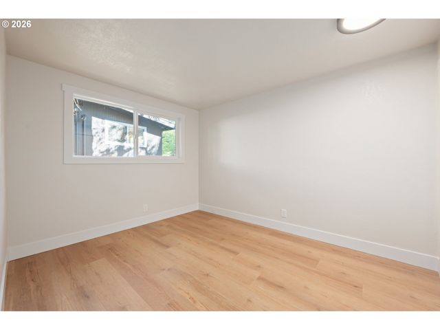 1955 W 28TH Ave, Eugene, OR 97405